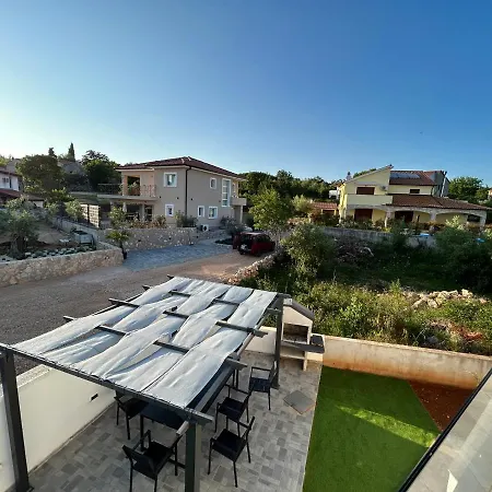 Krk, With Pool 8p Villa *